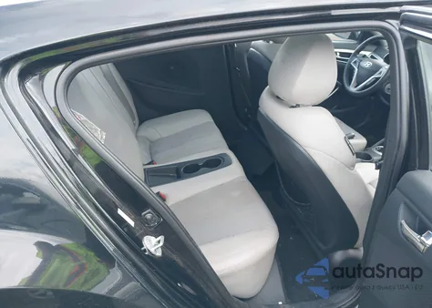 2013 Hyundai Veloster Base W/Gray z USA, uszkodzony, nr VIN KMHTC6AD1DU116567